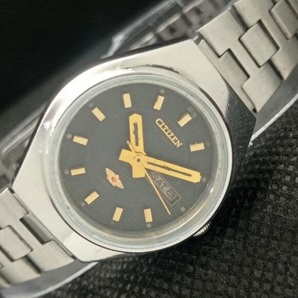 Vintage 1987 Citizen Automatic Womans Silver Watch W/daydate &Gold accents - Picture 1 of 8